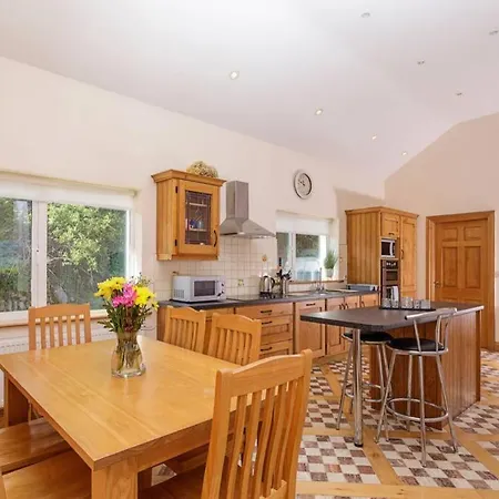 Waterville Four Bedroom Holiday Home 펜션 워터빌