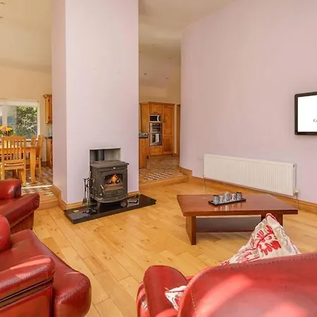펜션 Waterville Four Bedroom Holiday Home